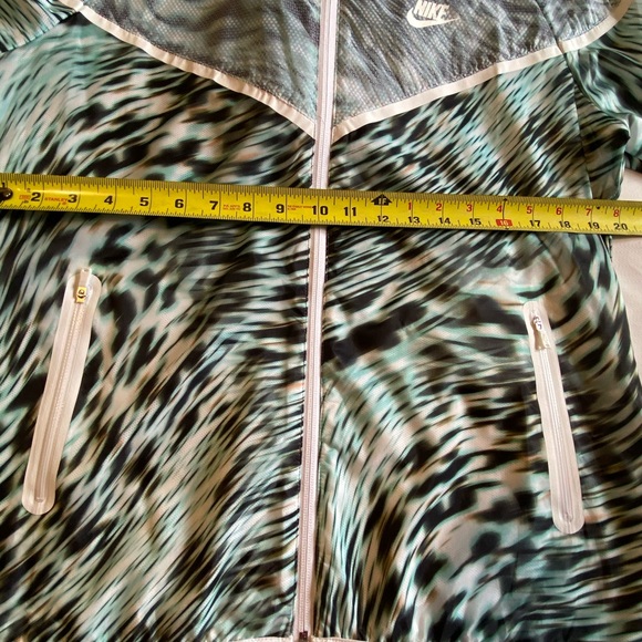 Ladies Large Nike NylonWindbreaker Jacket Ex Cond - Picture 10 of 16